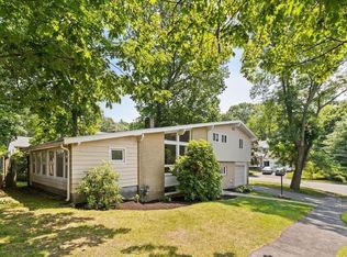 28 Parsons Dr, Swampscott, MA 01907