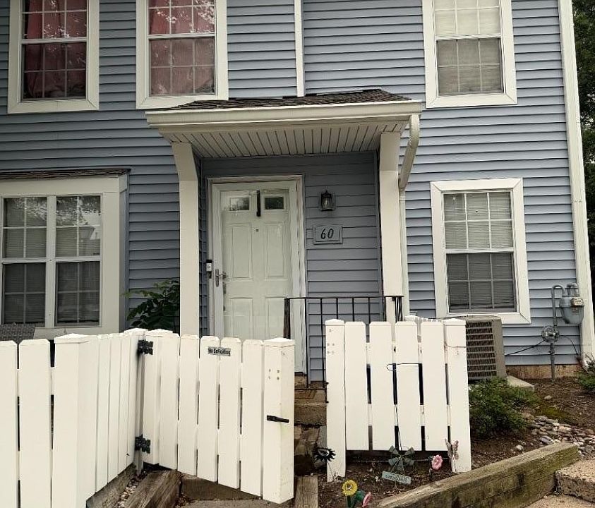 1st image of 60 Almond Dr