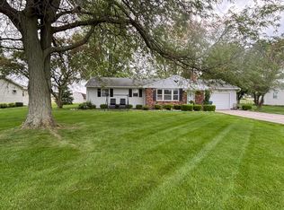 407 S Main St, Botkins, OH 45306