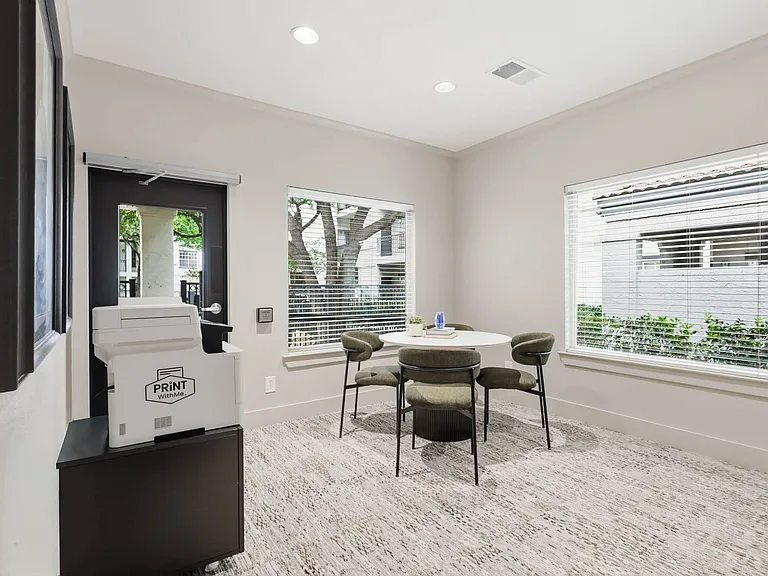 Aventura Cimarron — Photo 20