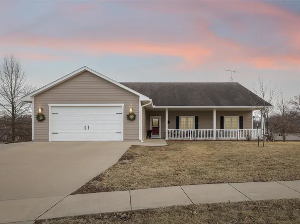 1511 W Franklin Ave, Indianola, IA 50125