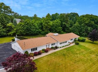 67 Cider Mill Rd, Bedford, NH 03110