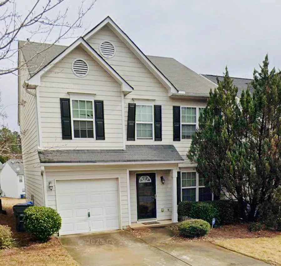 9490 Lakeview Rd — Photo 1