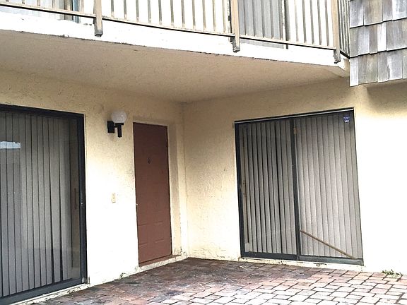 4th image of 8405 N Coral Cir
