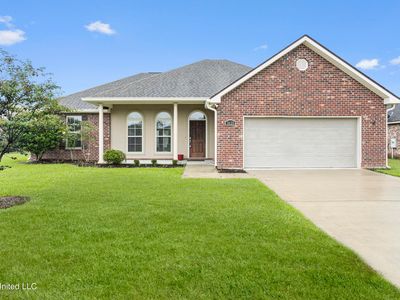 3020 Becky St, Ocean Springs, MS, 39564