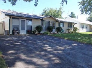 555 Outer Dr, Frankfort, IN 46041
