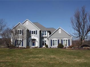 36 Cobblecreek Rd, Victor, NY 14564