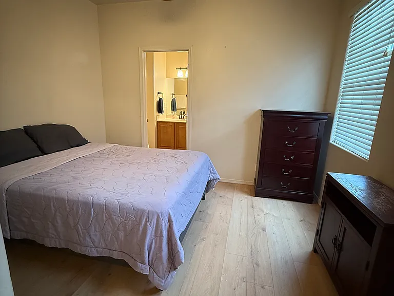 2383 W Silverton Dr — Photo 8