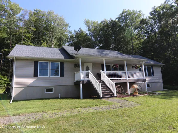 175 Victory Ln, Dalton, PA 18414