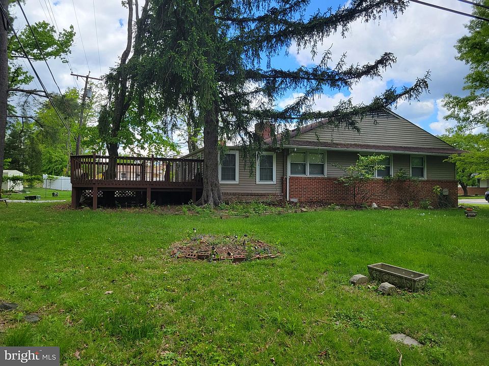 2nd image of 3443 Ripple Rd