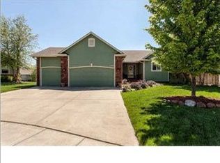 11227 W Neville Ct, Wichita, KS 67205