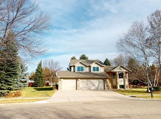1756 Montego Dr, Bismarck, ND 58503