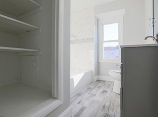 5676 Arnhem Rd, Baltimore, MD 21206