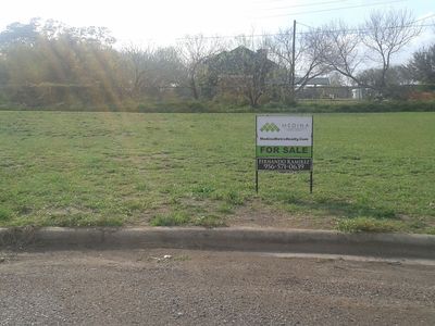 405 S Vega St, Alton, TX, 78573