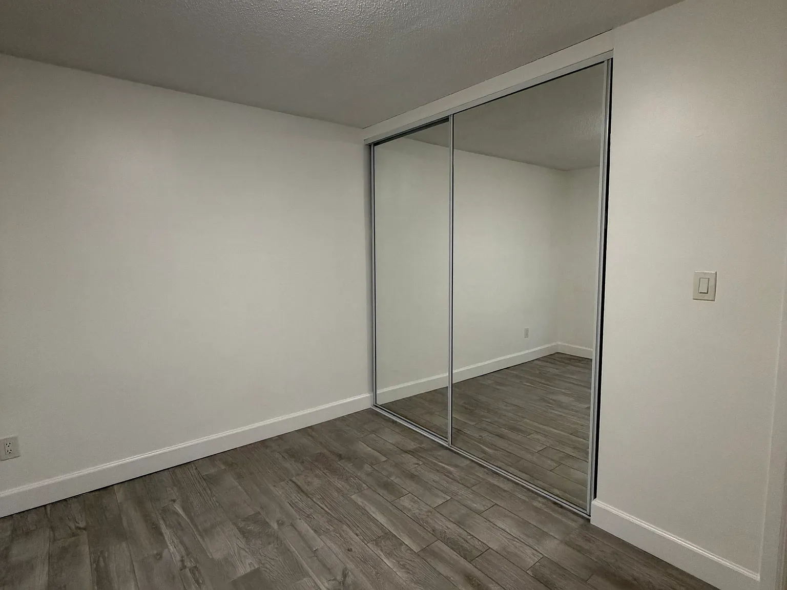 2 bed, $2,600 — Photo 3
