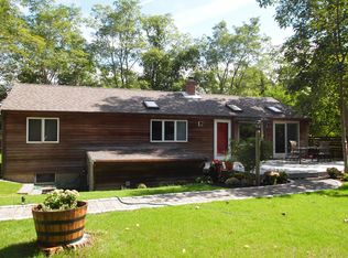 21 Nauhaught Bluffs Rd, Wellfleet, MA 02667