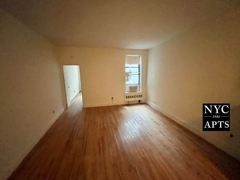 336 E 87th St #4C — Photo 2