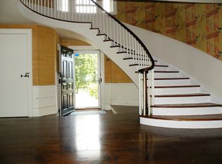 256 Northfield Rd, Lunenburg, MA 01462