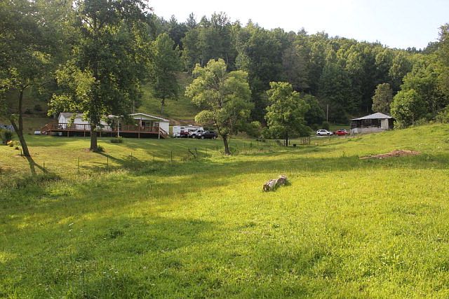 1st image of 106/155 Little Farm Dr