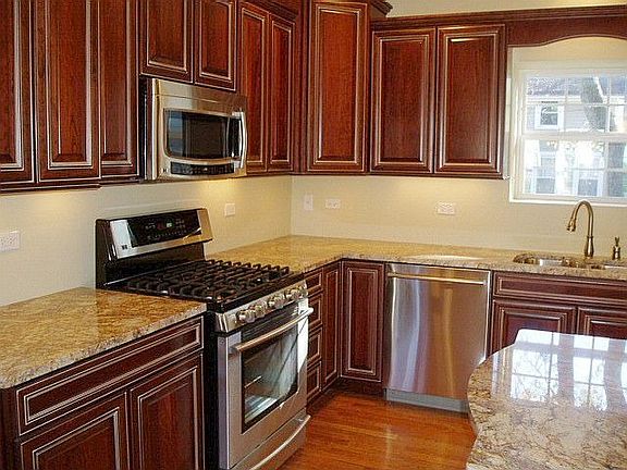 Kitchen Preparation Area