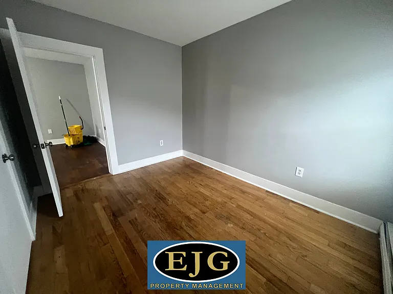 29 Canal St #7 — Photo 22