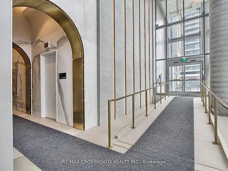 1000 Portage Pkwy #2511 — Photo 3