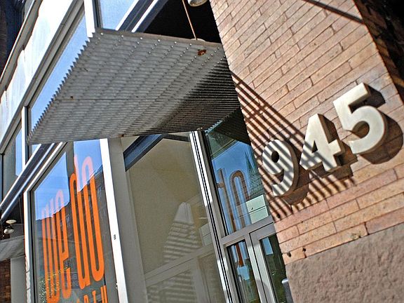 3rd image of 945 Liberty Ave #500