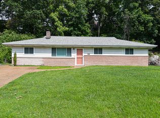2125 Freckles Dr, High Ridge, MO 63049