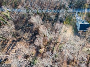 Oak Ln, Edgewater, MD 21037