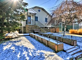 48 Pershing Ave, Babylon, NY 11702