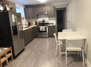 12184 210th St #1, Maple Ridge, BC V2X8C7