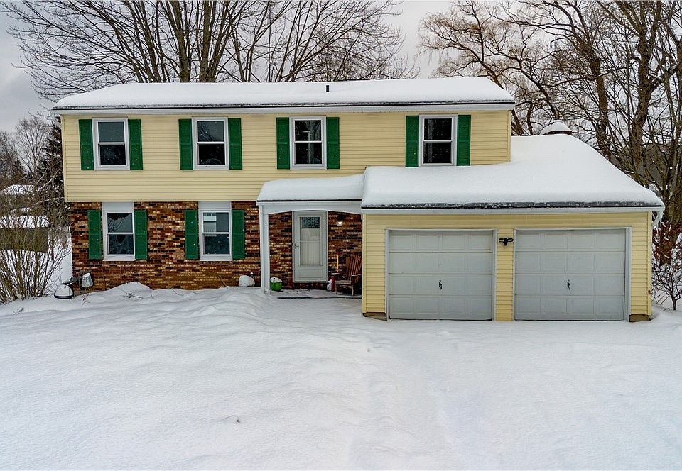 1st image of 10 Echodale Ave