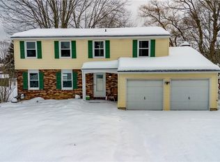 10 Echodale Ave, Baldwinsville, NY 13027