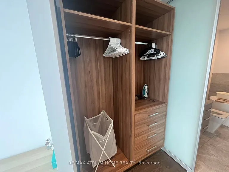 488 University Ave #3606 — Photo 7