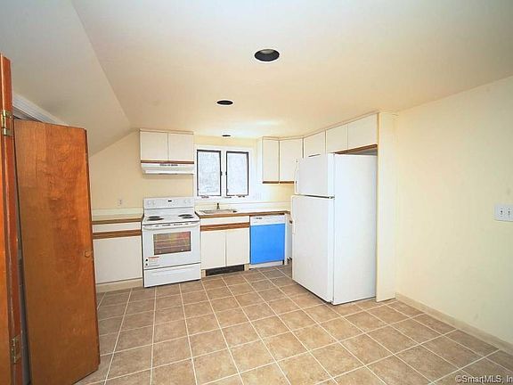 2nd image of 56 Forest St