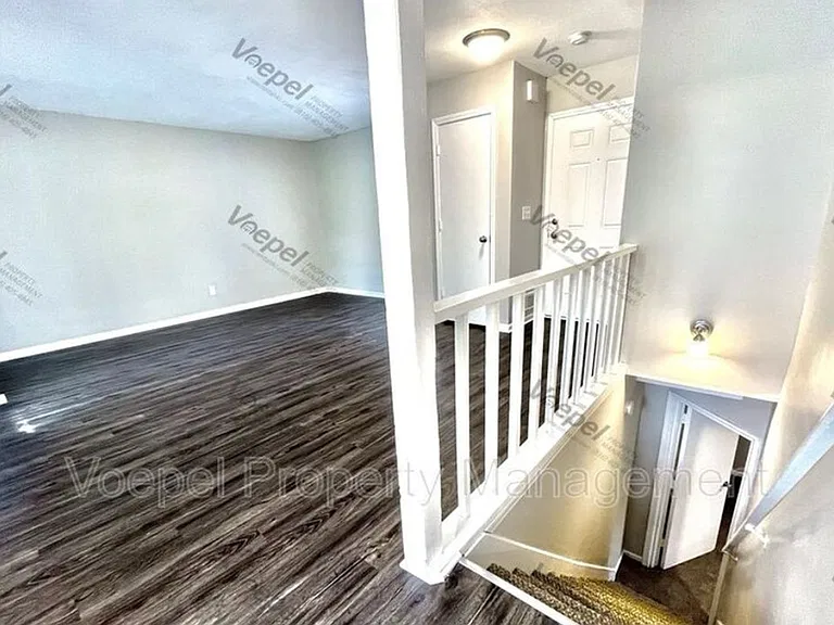 10109-10115 E 67th St — Photo 16