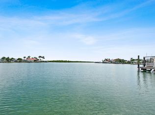 19 Capri Blvd, Naples, FL 34113