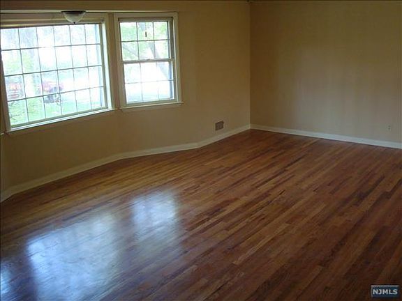 Hard wood floors throughout