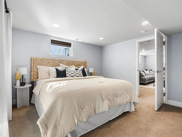 4535 Vallejo St — Photo 21