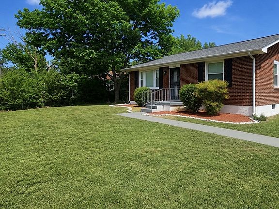 2nd image of 1343 Paradise Hill Rd