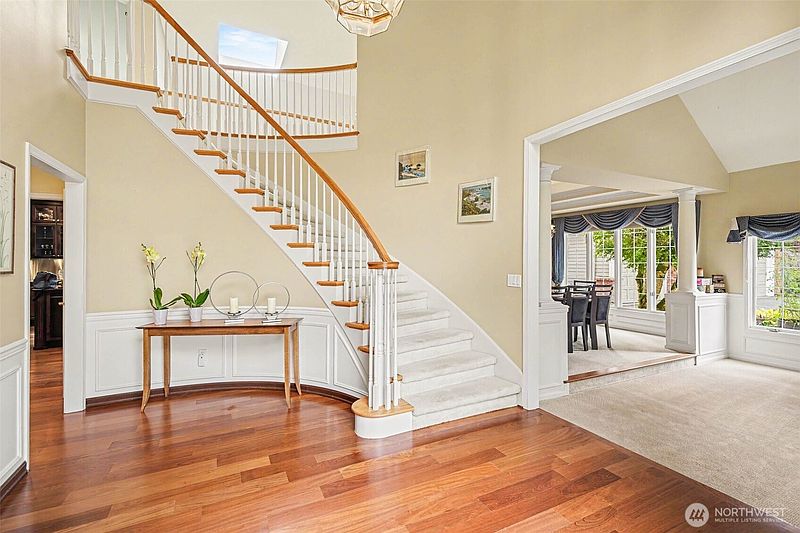 3rd image of 16657 SE 49th Street
