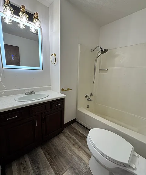 1252 Pleasant Valley Rd #7 — Photo 9