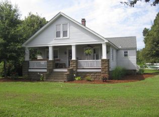 478 Johns Neck Rd, Weems, VA 22576