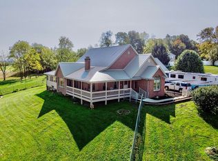 2495 Seminary Rd, Heath, OH 43056