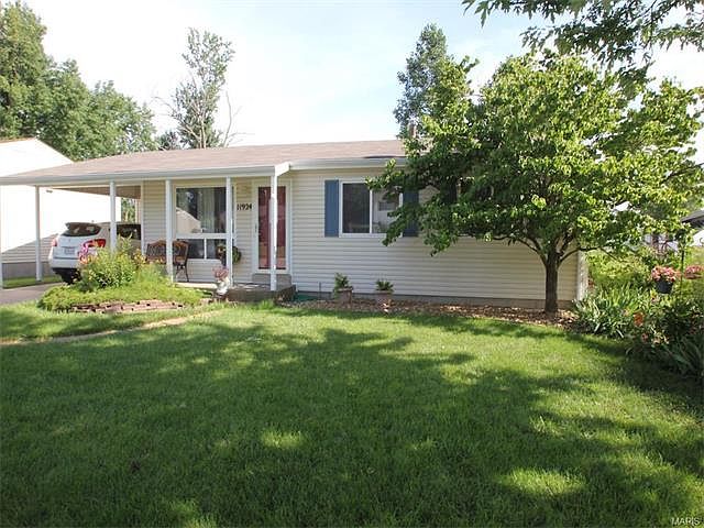 1st image of 11924 Honey Hill Dr
