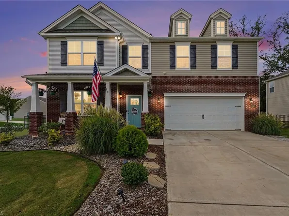 3425 Millennium Dr, Greensboro, NC 27455