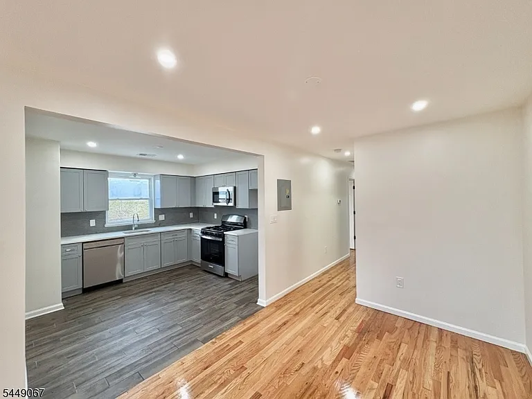 156 Ridgewood Ave #1 — Photo 25