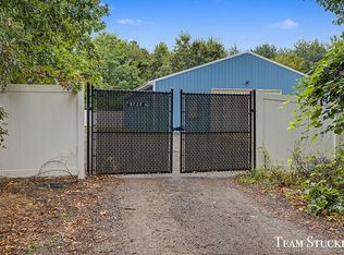 5732 Tracy Trl, Fenwick, MI 48834