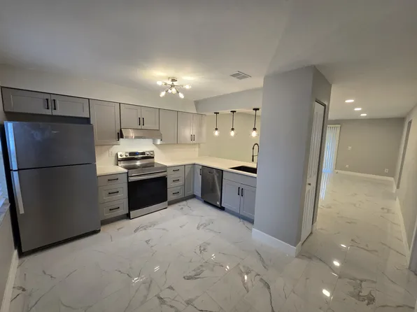 4988 Steel Dust Ln #4988, Lutz, FL 33559