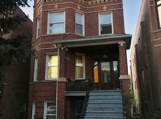 2122 W Iowa St, Chicago, IL 60622